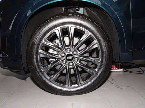 2025�� 2.0T ����������������ڱ��