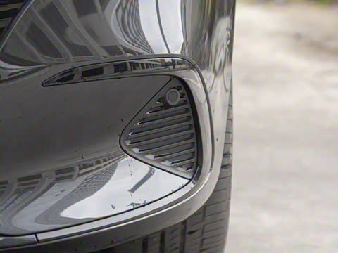 2024�� V 300 L ���������