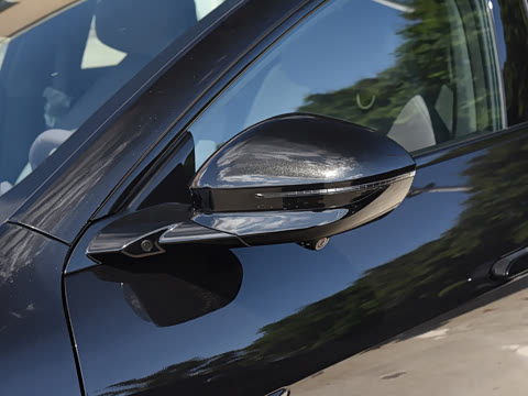 2025�� �Ŀ� Ultra���������