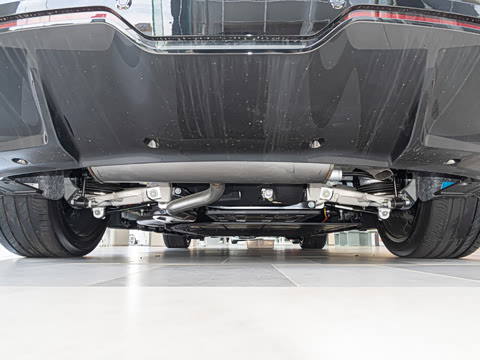 2025�� �Ŀ� Ultra���̰�