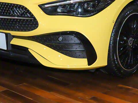 2025�� CLE 260 ���ܳ�