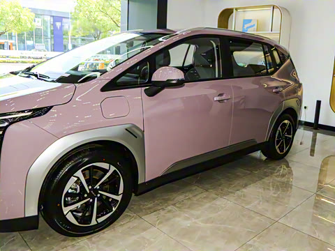 2025�� Plus 510 ������