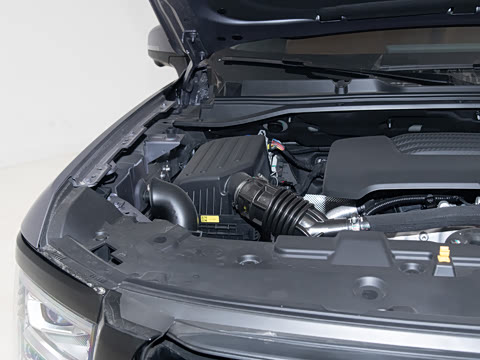 2025�� 2.0T�Զ�������Ӣ�� ����