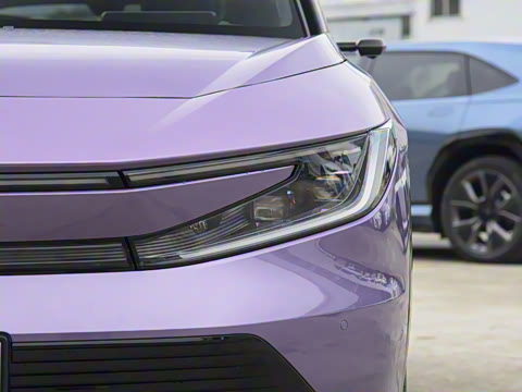 2025�� ����������Max