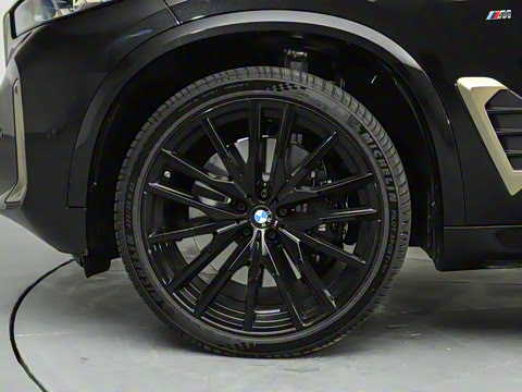 2024�� xDrive 40Li �����ͺ���������