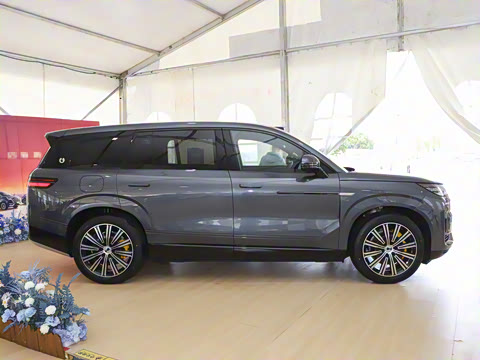 2025�� ������