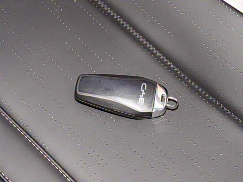 2025�� �Ǽݰ� 305km ���ɰ�