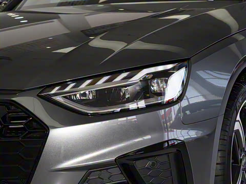 2025�� 200���������� 40 TFSI ����������