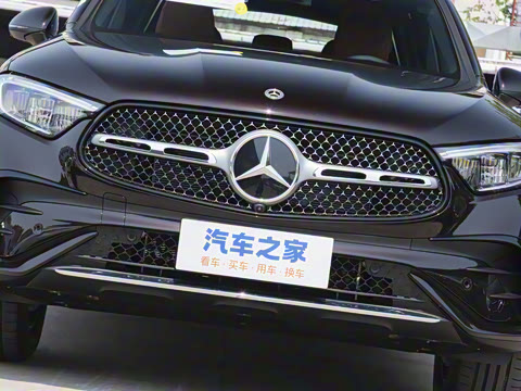 2025�� �Ŀ� GLC 300 L 4MATIC ������ 5��