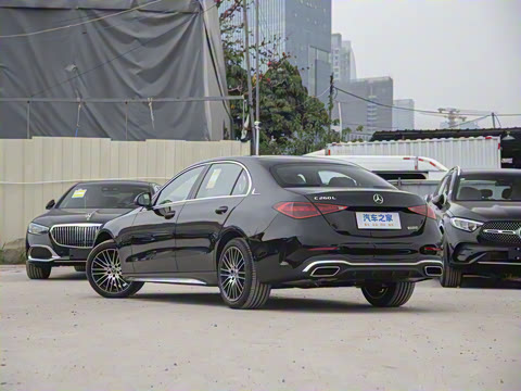 2025�� �Ŀ� C 260 L �˶���