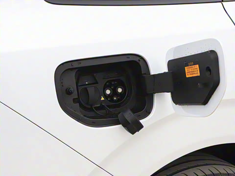 2025�� 636Ultra����� 6��