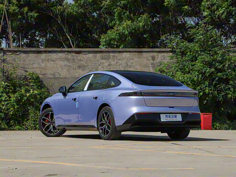 2025�� ���� 550ProѲ����