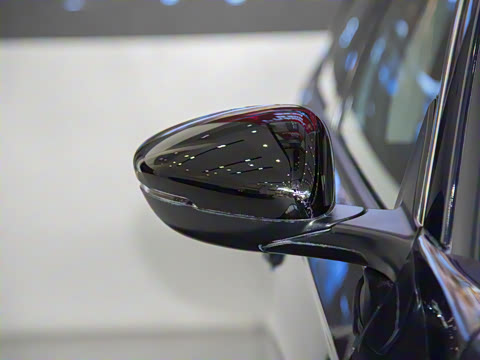 2025�� �˶�ϵ�� 260TURBO ������