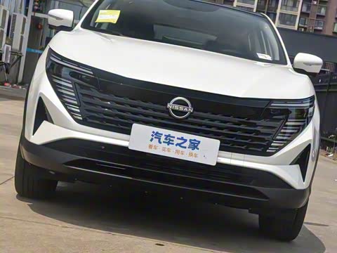 2025�� �Ŀ� ���� 2.0L CVT XV+���Ȱ�