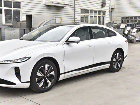 2025�� ��������� 525������