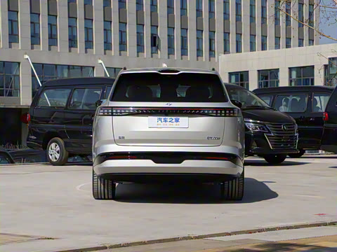 2025�� 636Ultra�Ǽݰ� 5��