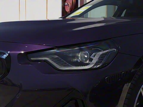 2025�� M240i xDrive