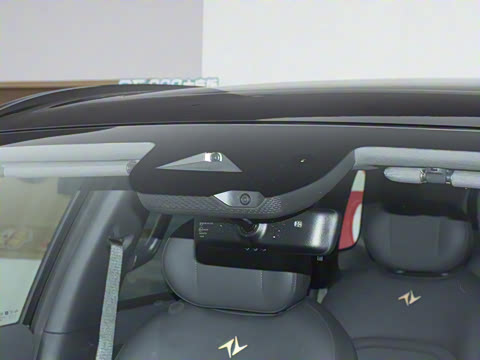 2025�� 210Ultra���Ȱ� 6��