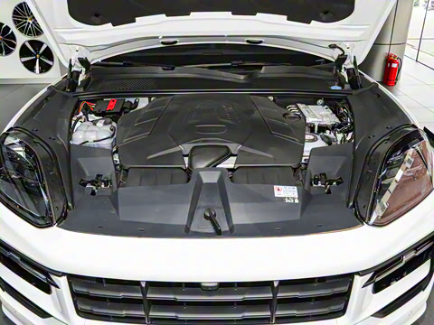 2025�� Cayenne S E-Hybrid 3.0T