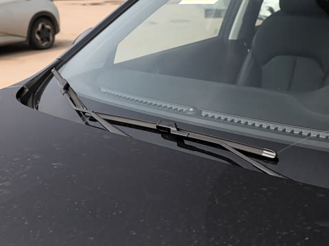 2025�� PLUS 330TGI �Զ��쳱�ǻݰ�