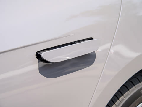 2025�� EV �Ǽݰ� 701KM�����״��콢��