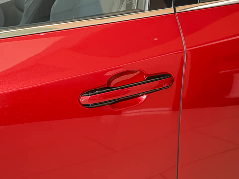 2025�� 300 ����������