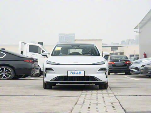 2025�� 130km EM-i ������