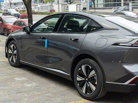 2025�� �Ŀ� ���̾�Ӣ��