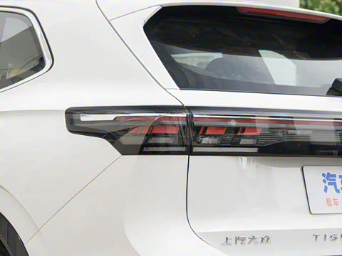 2025�� PRO 380TSI ���� R-Line �����