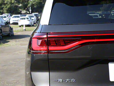 2025�� 380TSI ���������Ѿ�Pro  ������ 6��