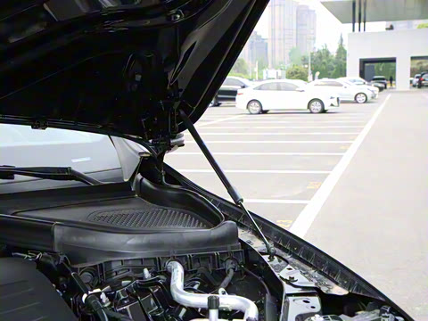 2024�� GLC 260 L 4MATIC ������ 7��