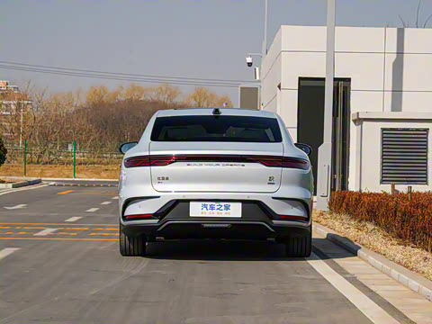 2025�� EV �Ǽݰ� 506KM�����