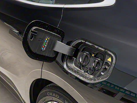 2025�� 130km EM-i ������