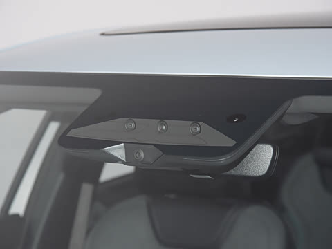 2025�� EV 545KM׿Խ��