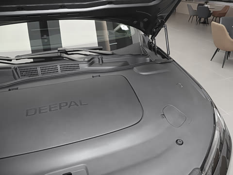 2025�� 300Ultra  �����Ǽ�AD PRO���̰�