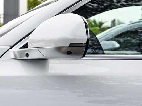 2025�� Pro ���ܻ��°�