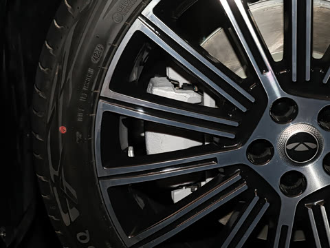 2025�� ������