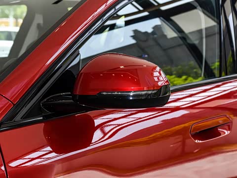 2024�� xDrive25i M�˶���ҹ��װ