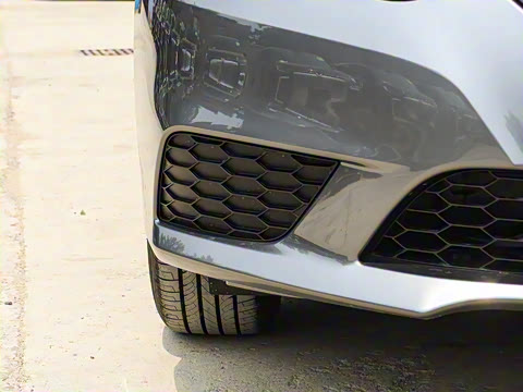 2024�� �Ŀ��� ���� 1.6XE CVT���ʰ�