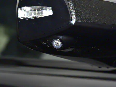 2025�� 300UltraǬ���Ǽ�ADS SE���̰�