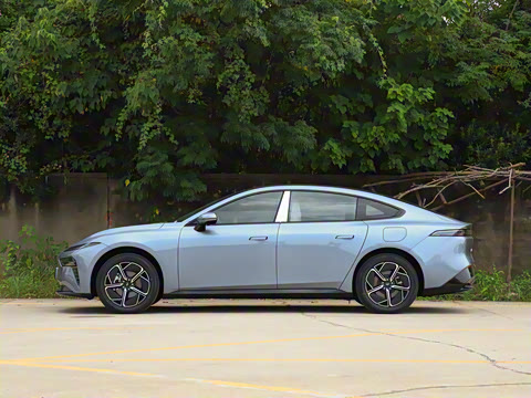 2025�� ���� 550AirѲ����