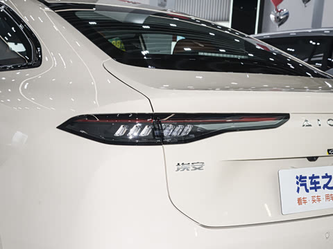 2025�� 650 ������