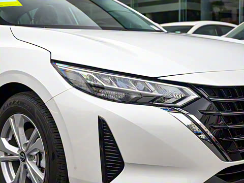 2025�� 1.6L CVT���İ�