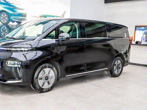 2025�� 570km׿Խ��