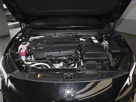 2025�� 2.0T 405 AT������