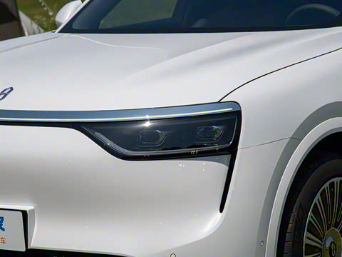 2025�� ���� Ultra�� 53.4kWh 5����