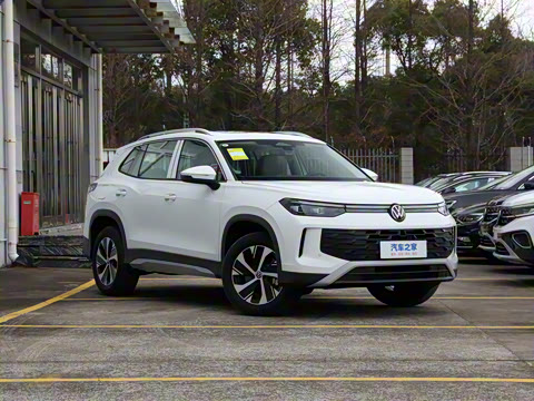 2025�� ̽��L 330TSI ������Ӣ