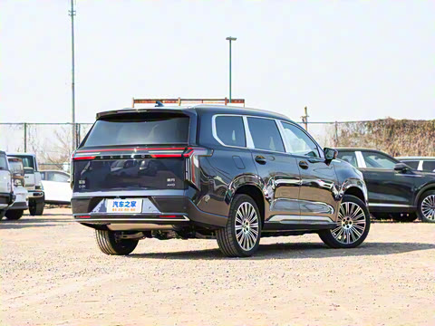 2025�� 180 ��������Ultra���� 6��