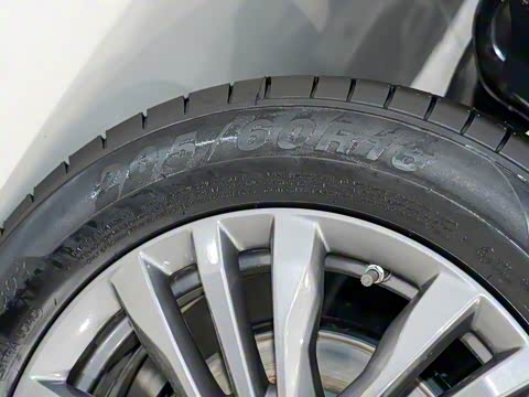 2025�� MAX 1.5T �Զ�������