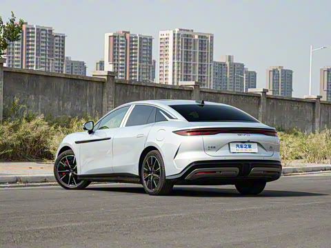 2025�� EV 701KM�����״�������